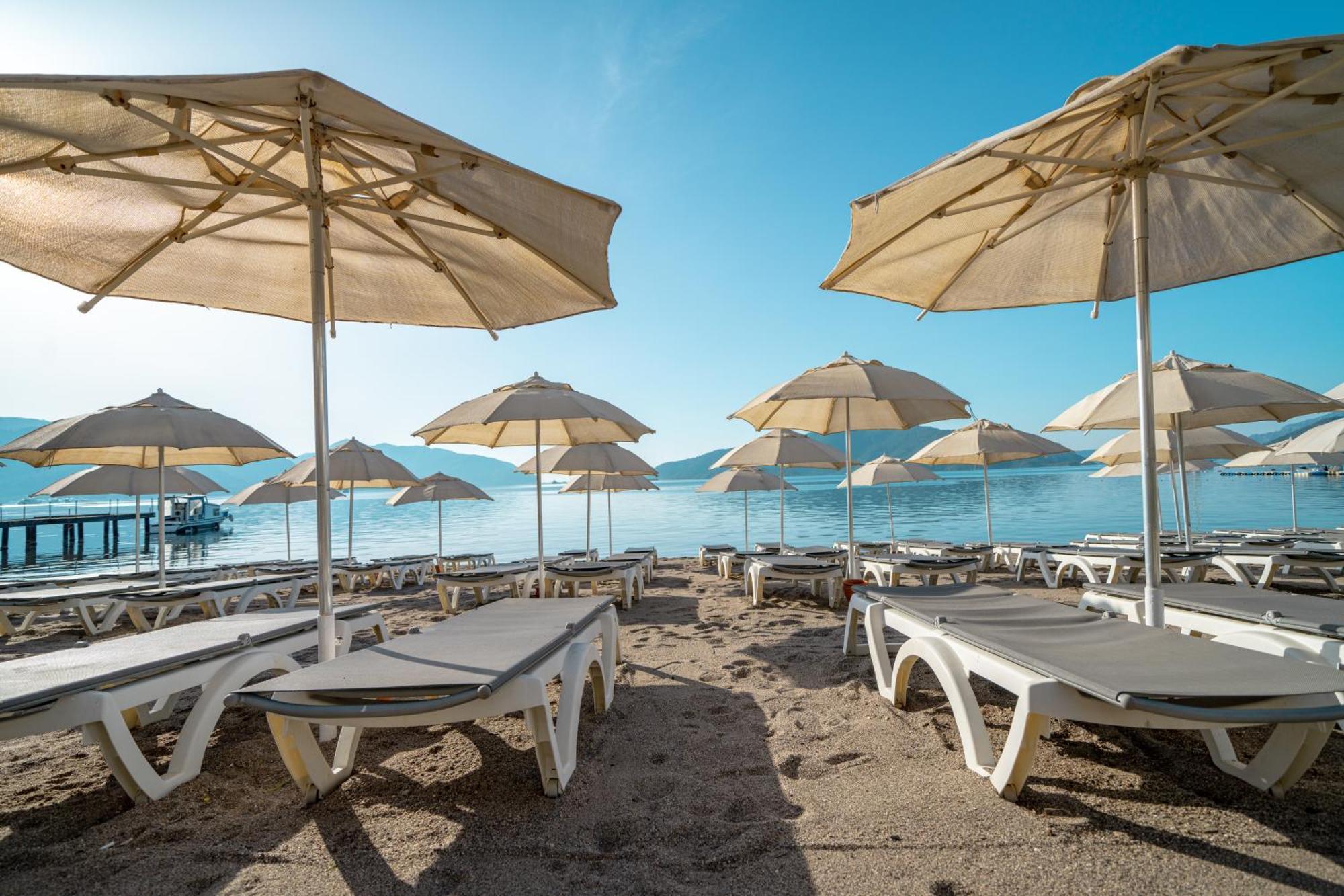 Begonville Beach Hotel - Adult Only 말마리스 외부 사진